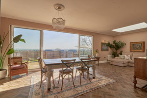 Dining Room- click for photo gallery